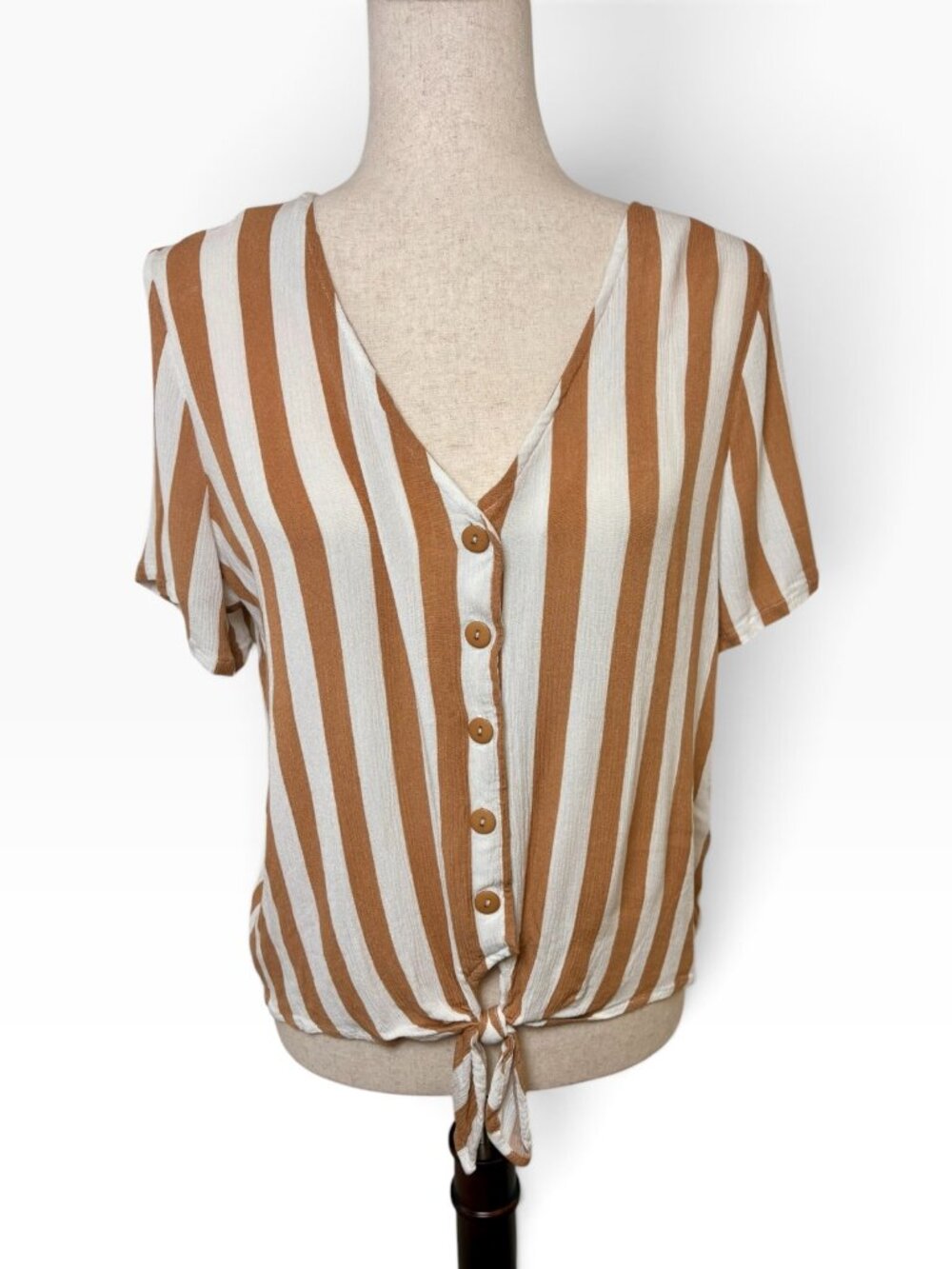 Market & Spruce Tan White Striped Button Front Tie Hem Blouse Size Medium